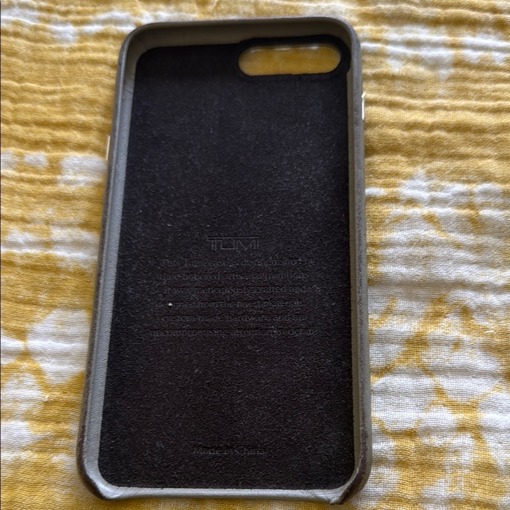 Preowned Tumi Gray Slim Protective Case for iPhone 7 Plus/8 Plus